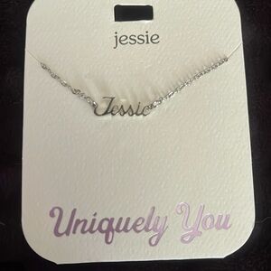 Jessie necklace new